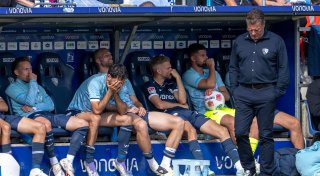 Favoriten-Quartett stolpert in die Zweitliga-Saison