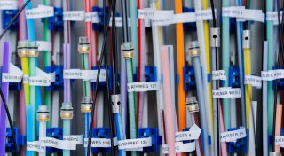 Telekom verdient nicht genug Geld mit Glasfaser-Internet