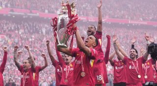 Real holt Liverpools Alexander-Arnold schon für Club-WM