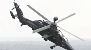 Kampfhubschrauber der Bundeswehr fliegen nachts wieder über Warburg