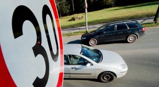 Neue Tempo-30-Zone in Bielefeld: Ausgerechnet vorm Kindergarten gilt sie nicht