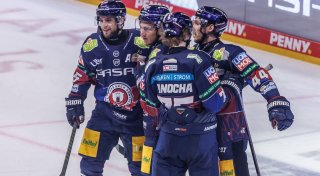 Berlin gewinnt drittes DEL-Finale gegen Köln mit 7:0