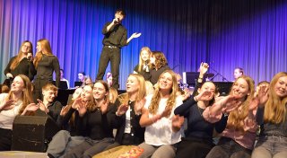 Oerlinghauser Schüler bieten bühnenreife Show