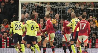 Späte Rettung: Manchester verhindert peinliche Pleite