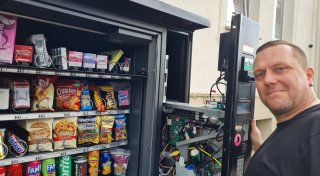 Schwangerschaftstest und Knabberzeug: Automaten boomen auch in Blomberg