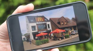 Eisdiele als McDonald’s-Filiale? KI-Bild sorgt in Spenge für Ärger