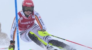 Lena Dürr Slalom-Siebte in Are
