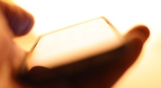 Elster: Fake-Mails fordern Krypto-Meldung