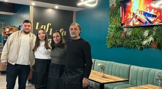 Neues Café eröffnet im Kreis Gütersloh: Besonderes Frühstück im Angebot