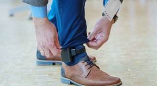 Elektronische Fußfessel für gewalttätige Ex-Partner