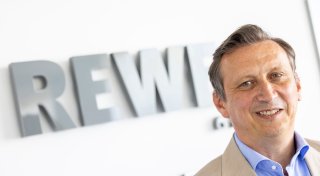 Rewe-Chef: Kunden werden immer ungeduldiger