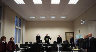 Zehn Jahre Haft für syrischen Milizenchef - Folter für Assad