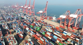 Umfrage: Stimmung der chinesischen Industrie hellt sich auf