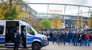 Hitlergruß gezeigt: Festnahme nach Zweitliga-Spiel