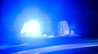 Vergessenes Handy auf Autodach löst Feuerwehreinsatz in Bad Lippspringe aus