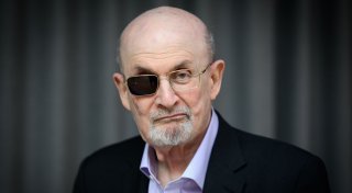 Prozess gegen Rushdie-Attentäter: Gericht bleibt