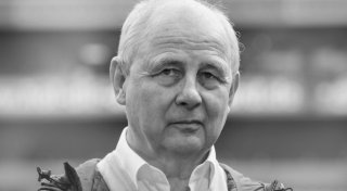 Eintracht Frankfurt benennt Haupttribüne nach Hölzenbein