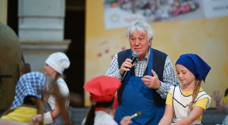 Rolf Zuckowski ist dagegen, Lieder nachträglich zu verändern