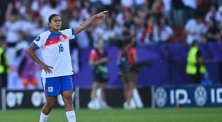 Engländerin Carter wehrt sich gegen Rassismus bei Fußball-EM