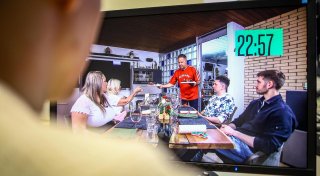 Geduldsprobe bei „Das perfekte Dinner“: Spenger lässt Gäste über eine Stunde aufs Essen warten