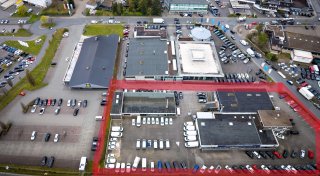 Autohaus zieht in Bielefelder Supermarkt, Discounter wird gleich ganz neu gebaut