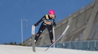 «Wow»: Kombiniererin Armbruster gewinnt mit 19 Gesamtweltcup