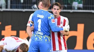 Kölns Kaminski schießt spätestes Tor der Bundesliga-Historie