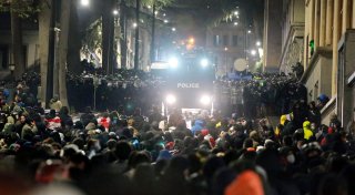 Georgiens Polizei meldet über 100 Festnahmen nach Protesten