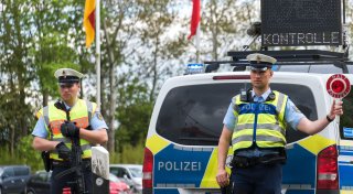 Notlage in der Asylpolitik? Der Streit über eine EU-Klausel