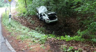Unfallflucht: Teenager aus Herford soll 500-PS-Coupé zu Schrott gefahren haben