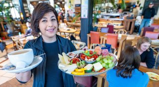 Ein Hauch von Spanien in Bielefeld: Frühstücken in der Finca am Schlosshof