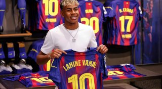Wie einst Messi: Jungstar Yamal trägt Nummer 10 bei Barça
