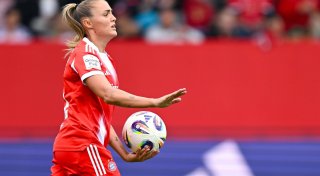 FC Bayern und Wolfsburg feiern deutliche Siege vor Topspiel