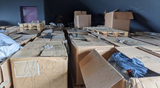 Illegale Zigarettenfabrik im Kreis Gütersloh: Fahnder suchen im Müll nach Beweisen