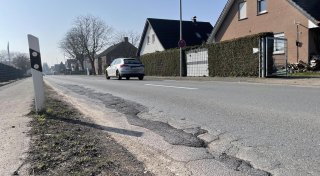 Schlechter Zustand: Wann die Weseler Straße in Bünde saniert werden soll