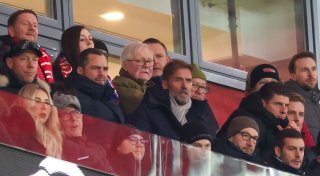 Ankunft kurz vor 9 Uhr: Klopp trifft Rose zum RB-Gipfel