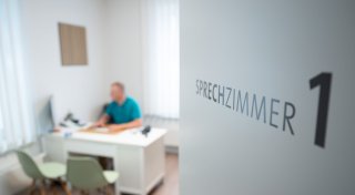 Hausärzte versorgten 2024 im Schnitt 1.200 Einwohner