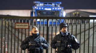 AfD-Gegner treffen zu Demos in Gießen ein