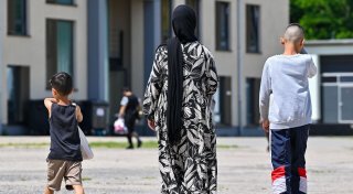 Deutschland bei Asylanträgen nur noch auf Platz drei