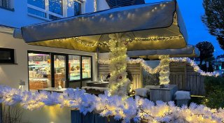 Glühwein und Waffeln: Diese Spenger Eisdiele bietet winterliche Leckereien an