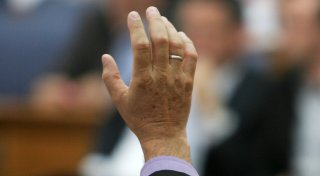 CDU stimmt für AfD-Antrag: Erste Abstimmung in Löhner Ratssitzung