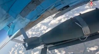 Gouverneur: 17 Tote bei russischem Angriff auf Gefängnis