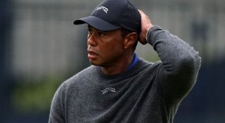 Tiger Woods mit Achillessehnenriss im linken Bein