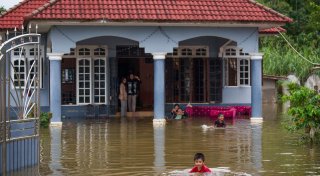 Dutzende Tote nach Extremregen in Malaysia und Thailand