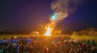 Beim Osterfeuer Rücksicht auf Wildtiere nehmen