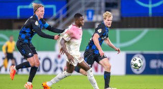 Nach Rückstand: Leverkusen rettet sich in Pokal-Achtelfinale