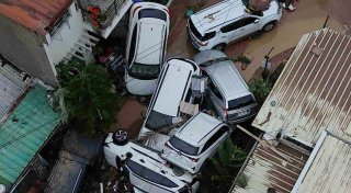 Taifun hinterlässt Zerstörung auf den Philippinen - 66 Tote