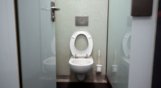 Brakel findet öffentliche Toiletten zu teuer