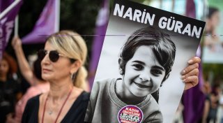 Lebenslange Haft für Angehörige nach Tod von Mädchen