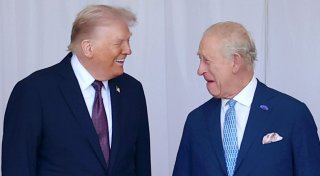 Trump beim König: Kate bekommt Kompliment - Proteste draußen